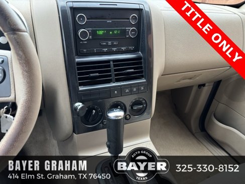 Used 2009 Ford Explorer XLT image 12
