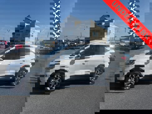Used 2021 Ford Escape SE w/ Cold Weather Package image 1