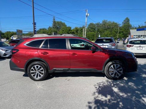 Used 2022 Subaru Outback Premium image 15