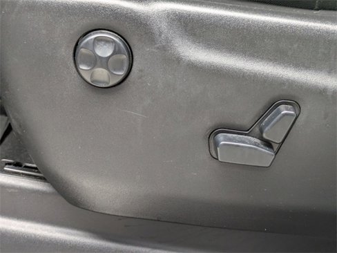 Used 2020 Jeep Grand Cherokee High Altitude image 21