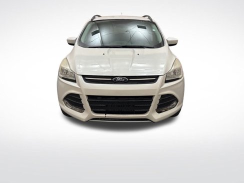 Used 2016 Ford Escape SE w/ Equipment Group 201A image 2
