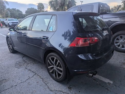 Used 2016 Volkswagen Golf SE image 10