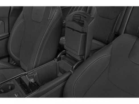 Used 2019 Ford Edge ST w/ Convenience Package image 14