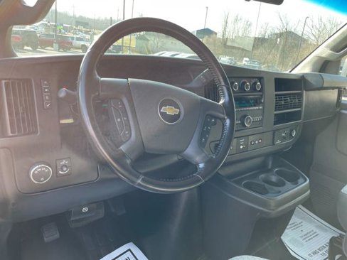 Used 2021 Chevrolet Express 2500 w/ Driver Convenience Package image 18
