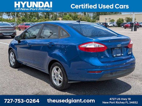 Used 2019 Ford Fiesta SE image 3