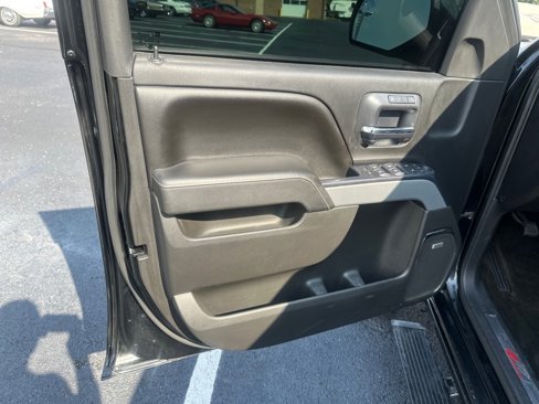 Used 2015 Chevrolet Silverado 1500 LTZ Z71 w/ Midnight Edition image 17
