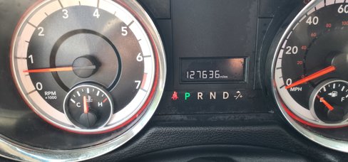 Used 2012 Dodge Grand Caravan SE image 24