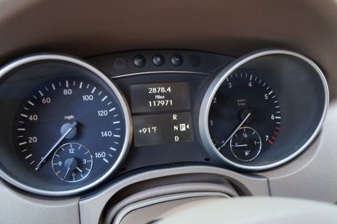 Used 2010 Mercedes-Benz ML 350 2WD image 13