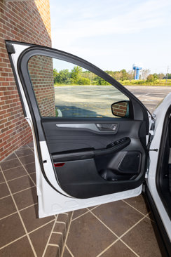 New 2025 Ford Escape Active w/ Tech Pack #1 image 9