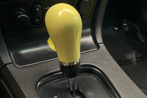 Used 2002 Ford Thunderbird image 16