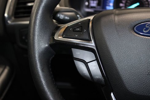 Used 2024 Ford Edge Titanium image 30