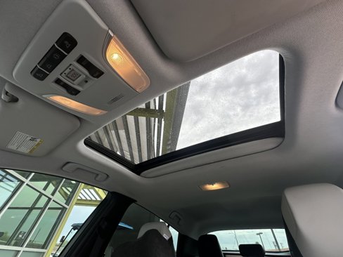 Used 2018 Toyota Prius Four image 27