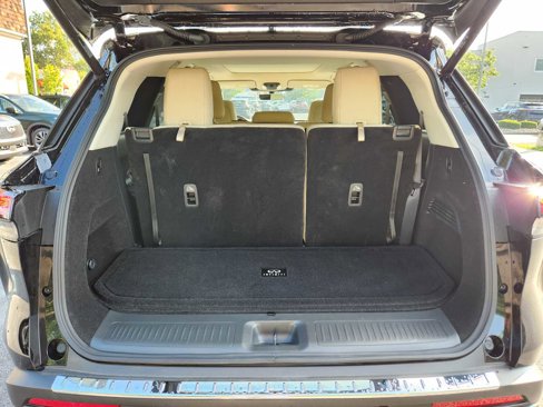 Certified 2025 INFINITI QX60 Luxe w/ Cargo Package image 8