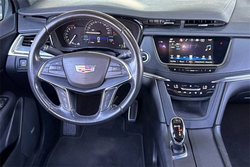 Used 2019 Cadillac XT5 Luxury w/ Sport Package image 16