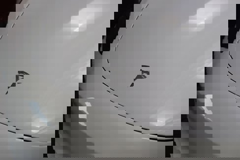 Used 2022 Tesla Model 3 Standard Range image 3
