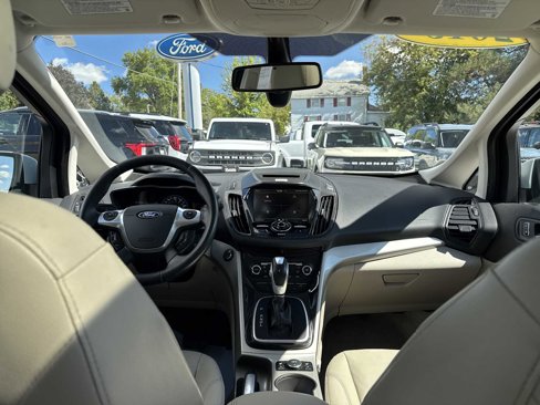 Used 2015 Ford C-MAX SEL w/ Equipment Group 302A image 21