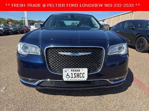 Used 2015 Chrysler 300 C w/ Light Group image 8