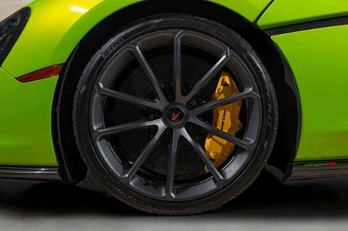 Used 2018 McLaren 570S Spider image 16