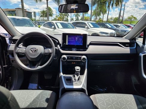 Used 2023 Toyota RAV4 XLE image 22