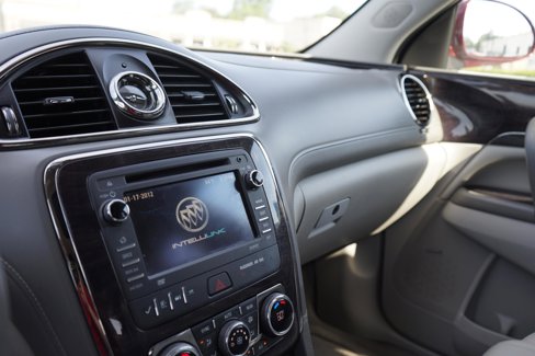 Used 2017 Buick Enclave Leather w/ Trailering Package image 18