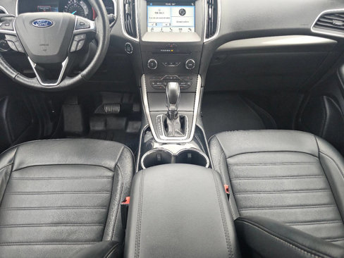Used 2017 Ford Edge SEL w/ Equipment Group 201A image 21