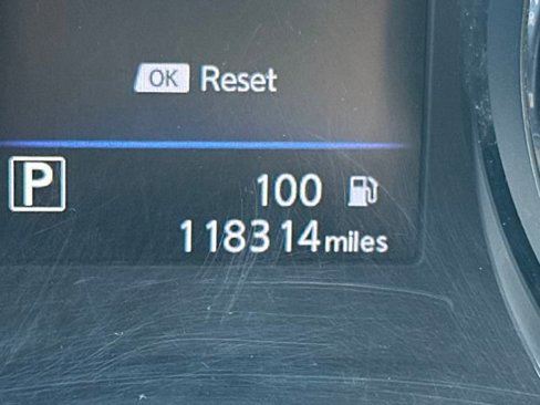 Used 2019 Nissan Rogue SV image 16