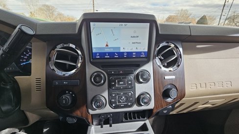Used 2015 Ford F250 Lariat w/ Chrome Package image 19
