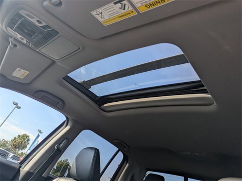 Used 2017 Honda Ridgeline RTL-E image 19