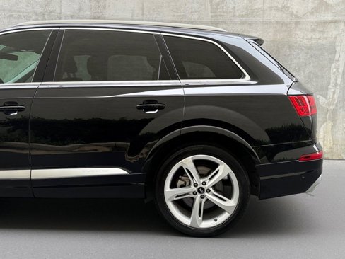 Used 2019 Audi Q7 3.0T Prestige w/ Prestige Package image 9