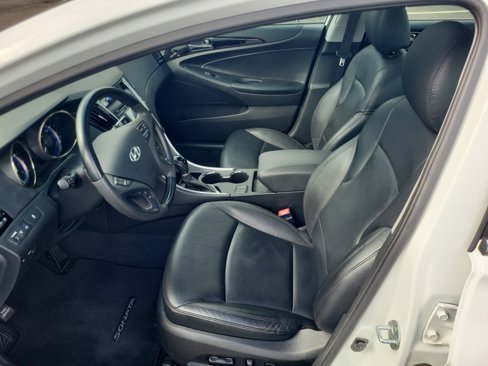 Used 2013 Hyundai Sonata Limited image 9