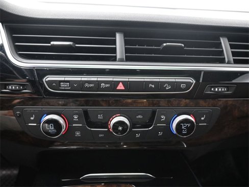 Used 2019 Audi Q7 3.0T Premium w/ Convenience Package image 3
