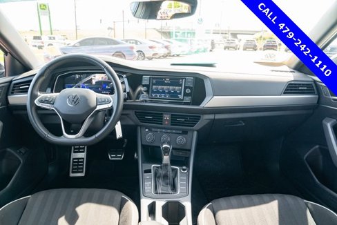 Certified 2023 Volkswagen Jetta Sport image 29