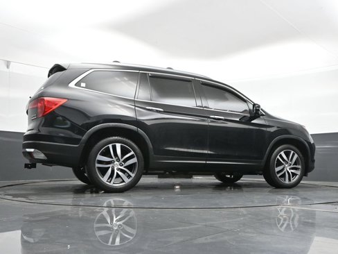 Used 2018 Honda Pilot Touring image 48