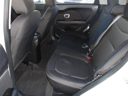 Used 2016 Kia Soul image 21