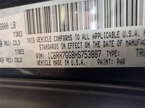 Used 2017 RAM 1500 Classic SLT image 26