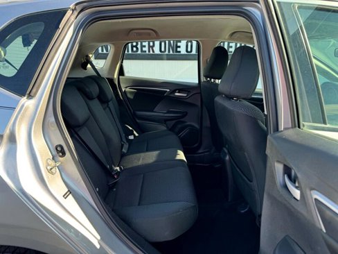Used 2019 Honda Fit LX image 31