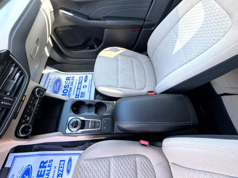 Used 2022 Ford Escape SE w/ Convenience Package image 14