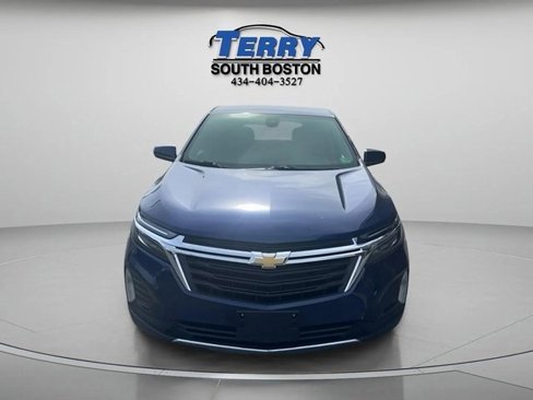 Used 2023 Chevrolet Equinox LT image 2