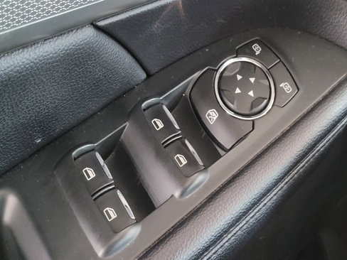 Used 2018 Ford Explorer XLT w/ Equipment Group 201A image 27