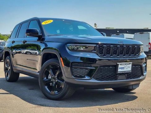 Certified 2022 Jeep Grand Cherokee Altitude image 1