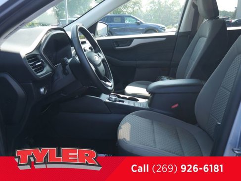 Used 2022 Ford Escape SE w/ Cold Weather Package image 38