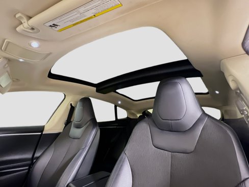 Used 2014 Tesla Model S 60 image 22