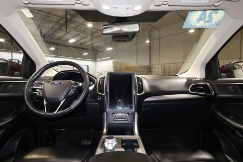 Used 2024 Ford Edge SEL image 28