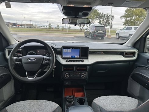 Used 2022 Ford Maverick XLT image 8