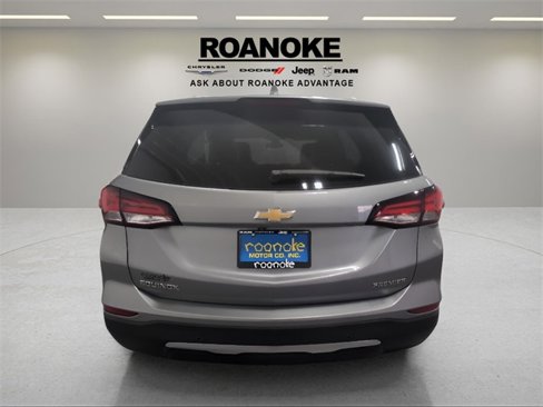 Used 2024 Chevrolet Equinox Premier image 8