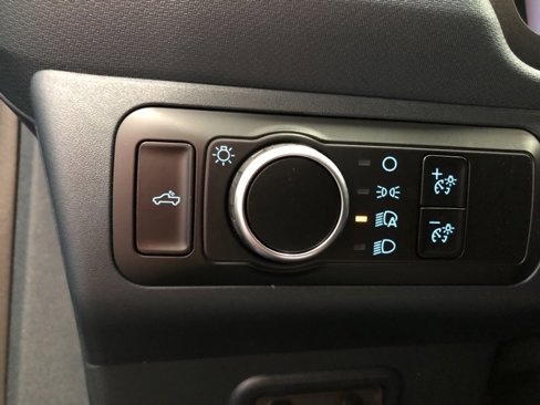 New 2025 Ford Maverick XL w/ 4K Tow Package image 24