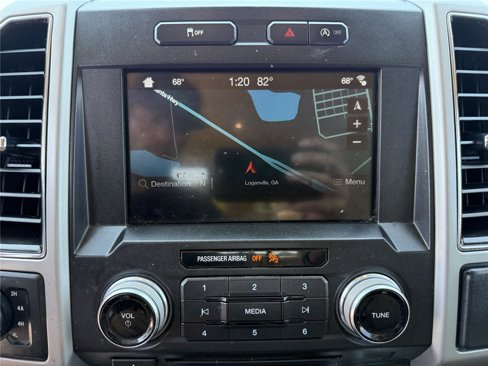 Used 2018 Ford F150 Lariat w/ Equipment Group 502A Luxury image 5