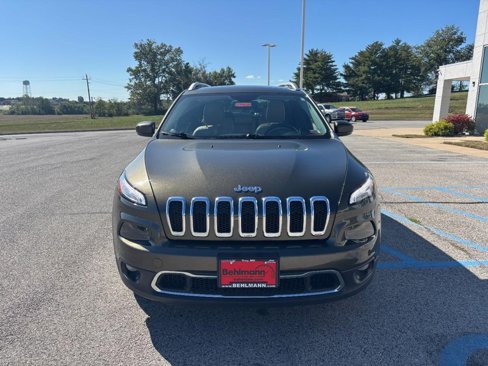 Used 2015 Jeep Cherokee Limited image 12
