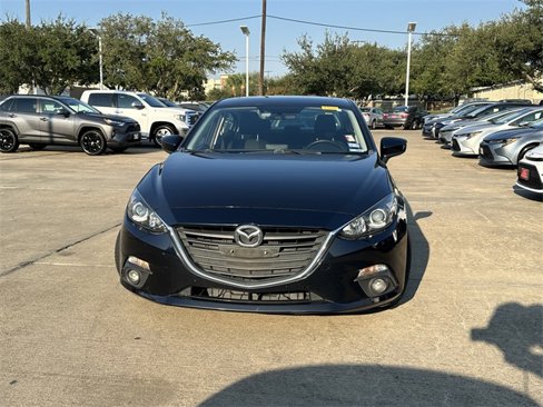 Used 2015 MAZDA MAZDA3 i Touring w/ Technology Package image 2