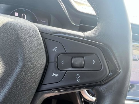 Used 2022 Chevrolet Bolt EUV Premier w/ Sun & Sound Package image 30